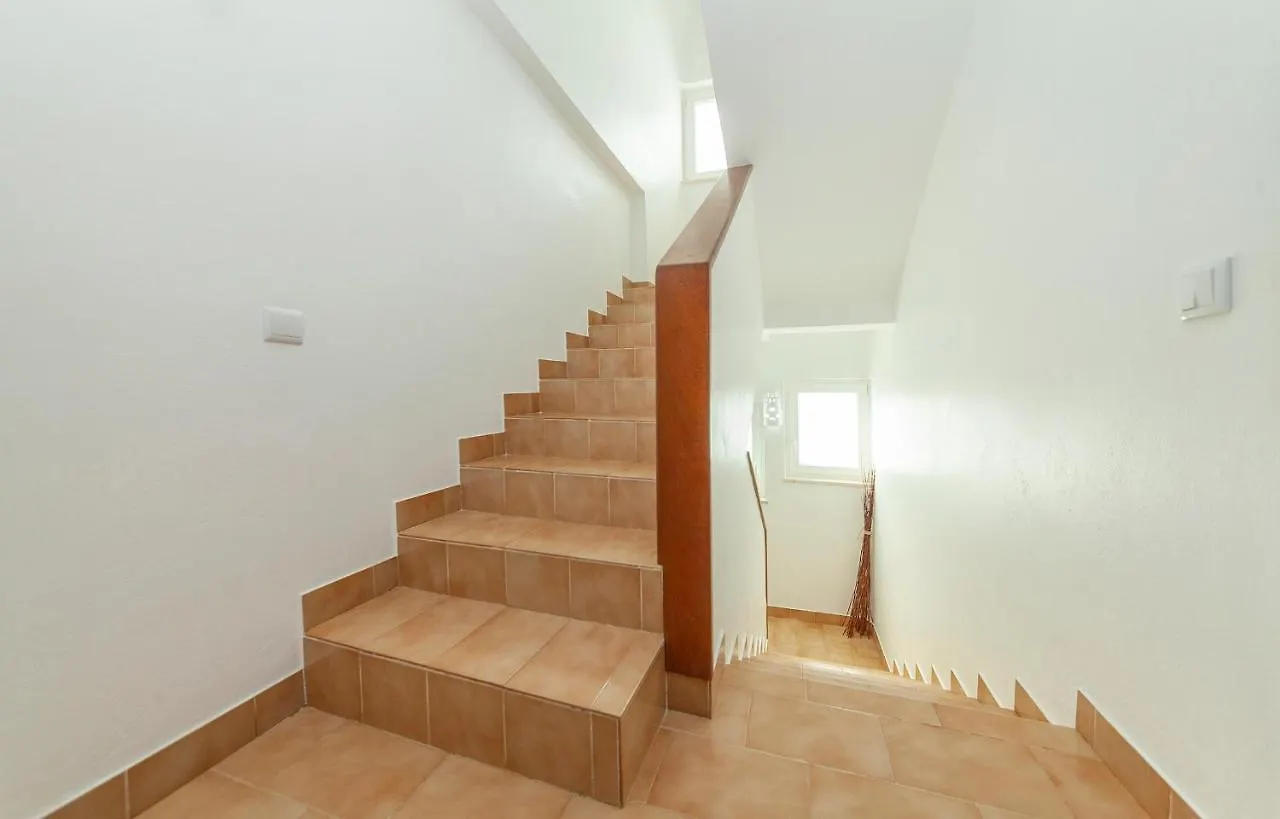 Дом отдыха Вилла C06 - Water Tower Townhouse With Pool Лагуш