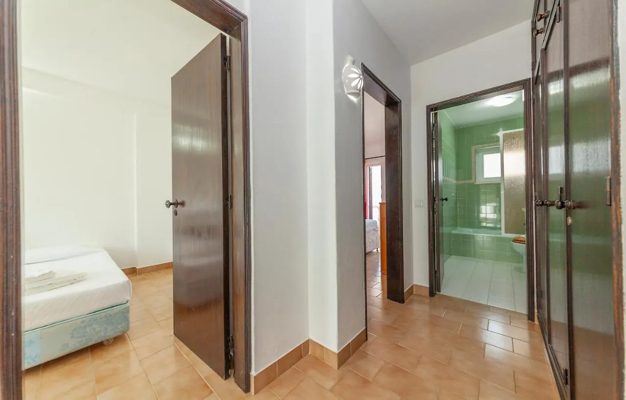 Вилла C06 - Water Tower Townhouse With Pool Лагуш Дом отдыха