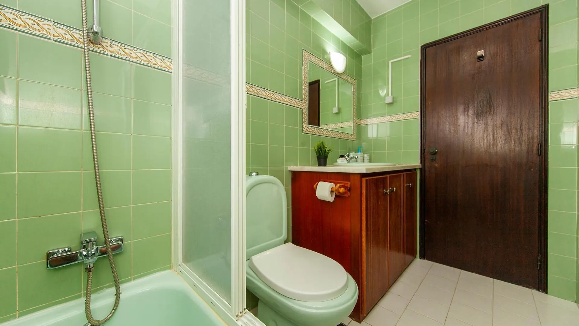 Дом отдыха Вилла C06 - Water Tower Townhouse With Pool Лагуш